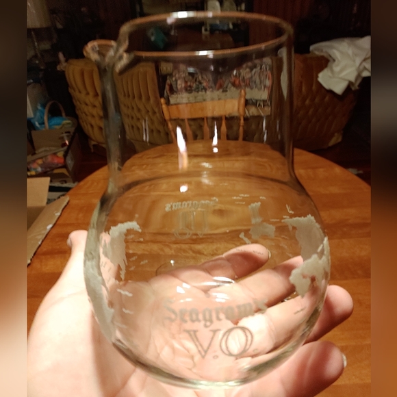Vintage Seagrams Glassware - Picture 7 of 12